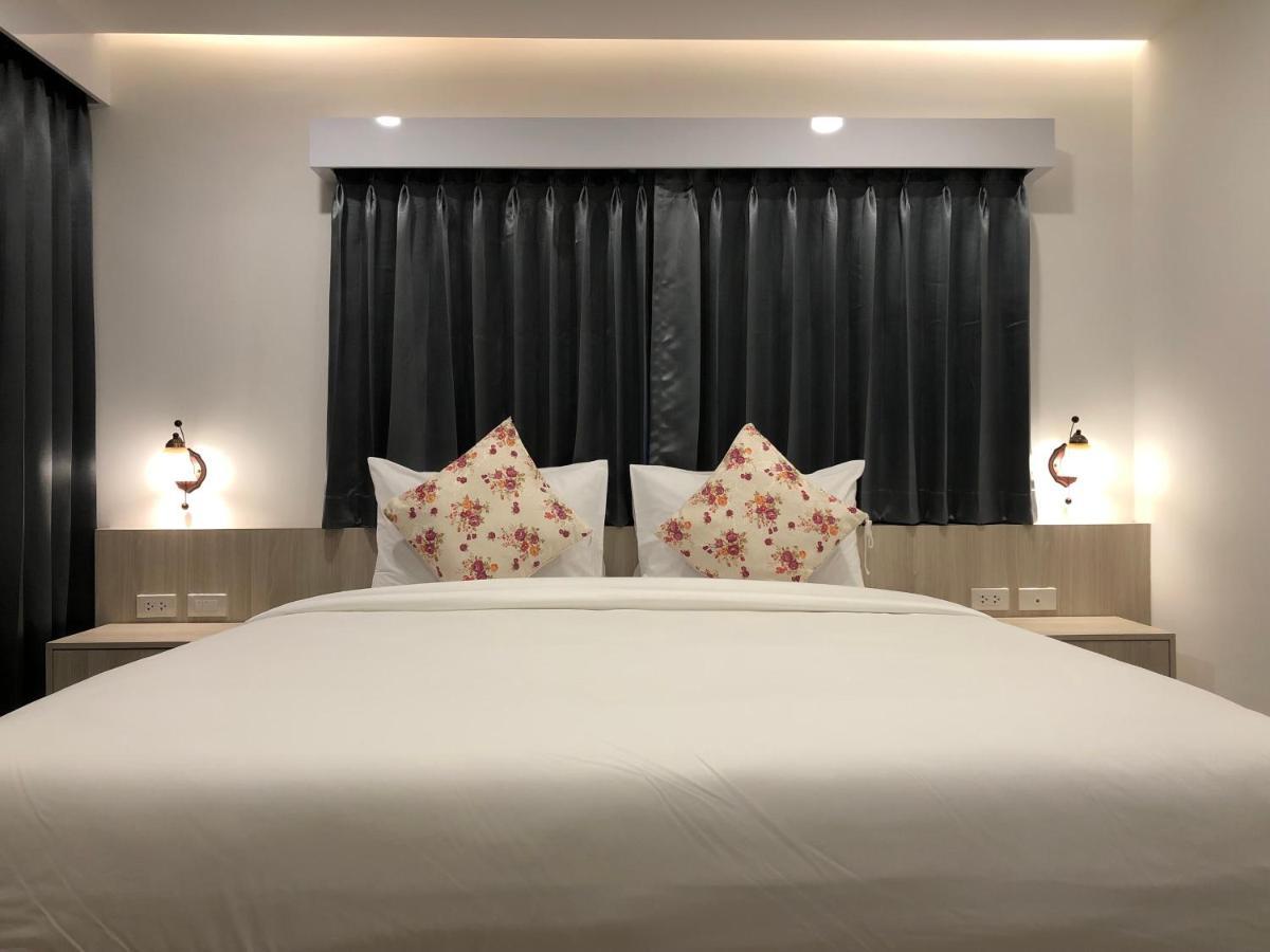 Vista Hotel Chiang Mai - Sha Extra Plus Exterior photo